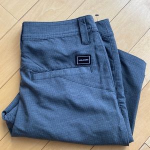 Volcom two way strech shorts